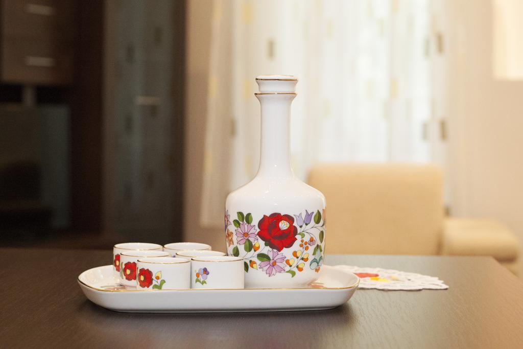 Charlotte Apartment Close To Opera Budapest Ngoại thất bức ảnh